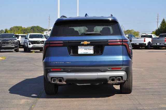 2026 Chevrolet Traverse photo 4