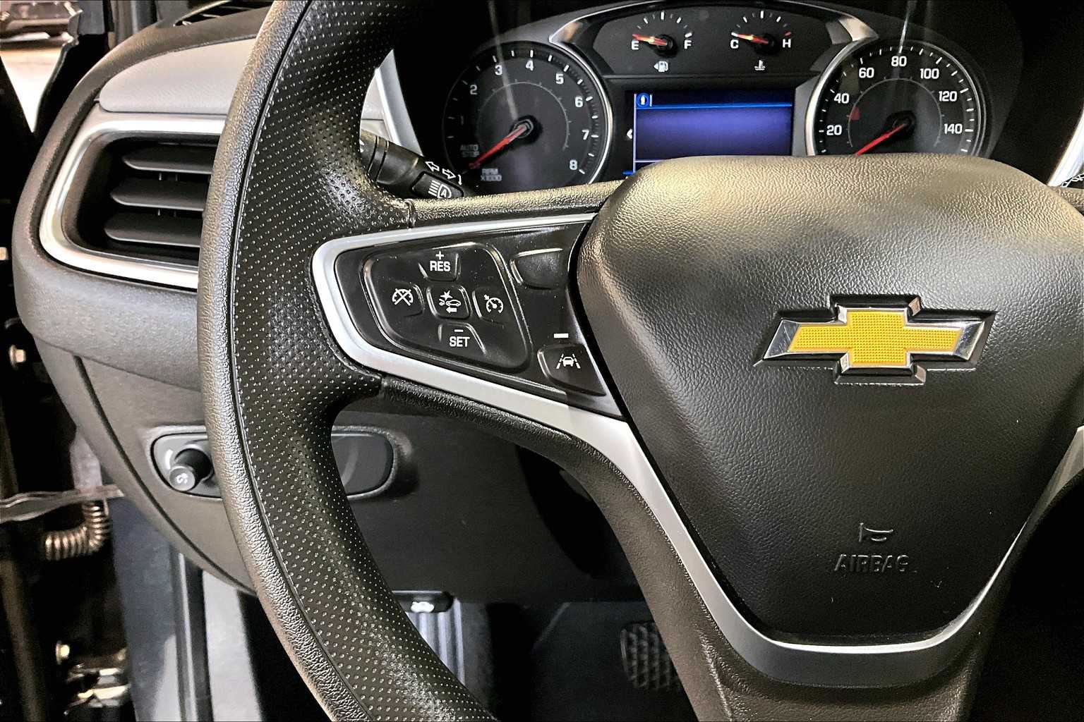 2022 Chevrolet Equinox LS photo 21