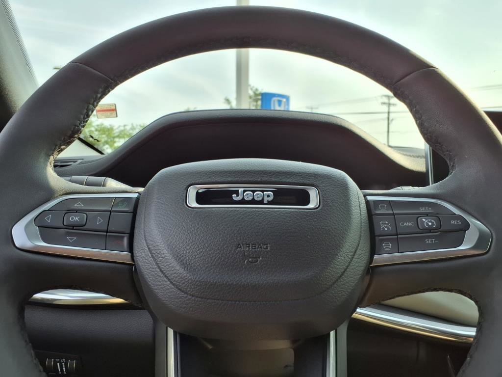 2024 Jeep Compass Limited photo 27