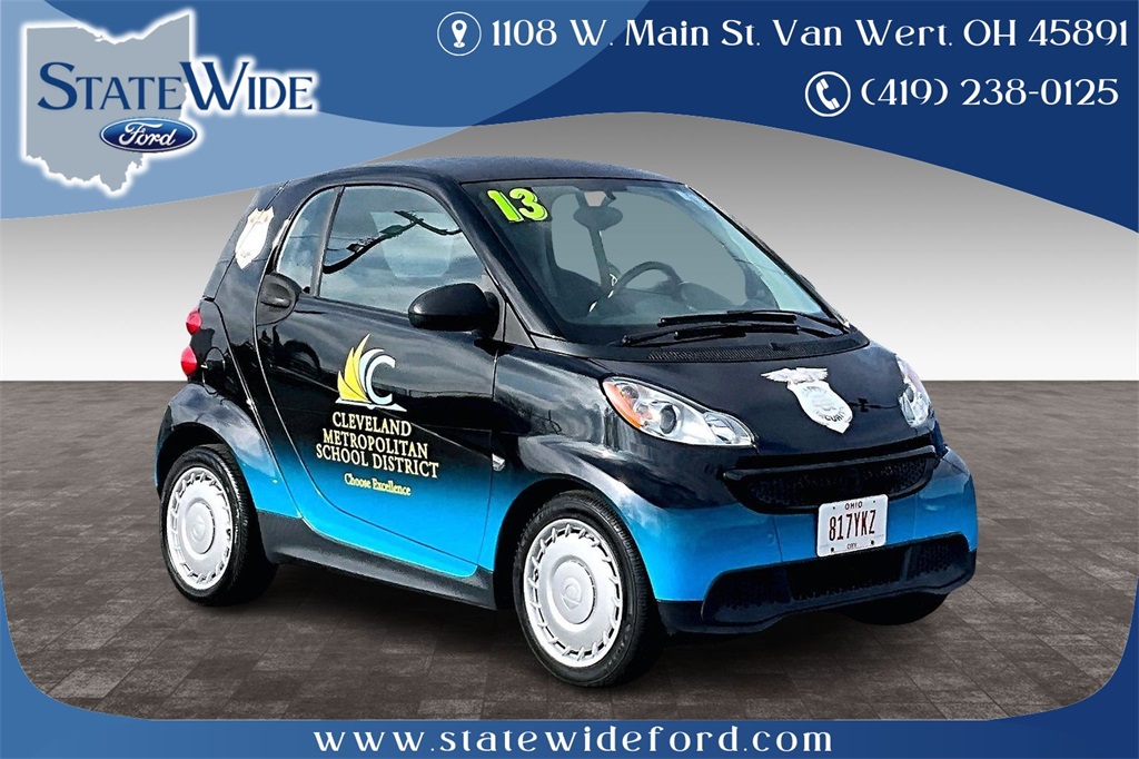 2013 smart fortwo pure's photo
