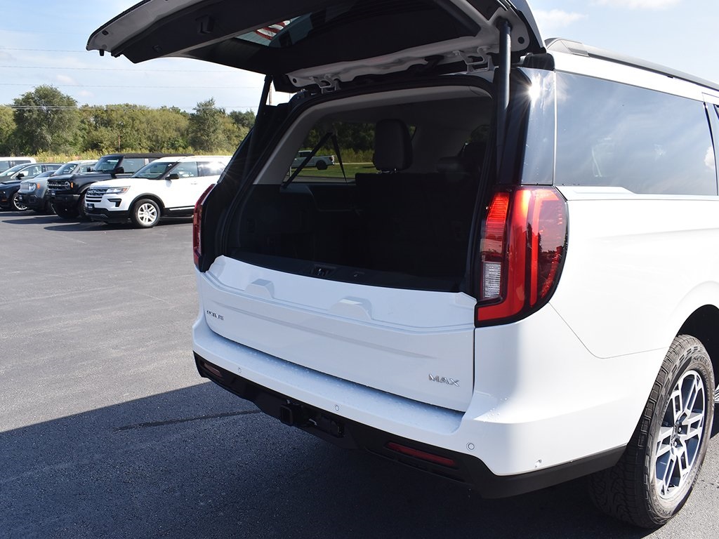 2025 Ford Expedition MAX photo 29