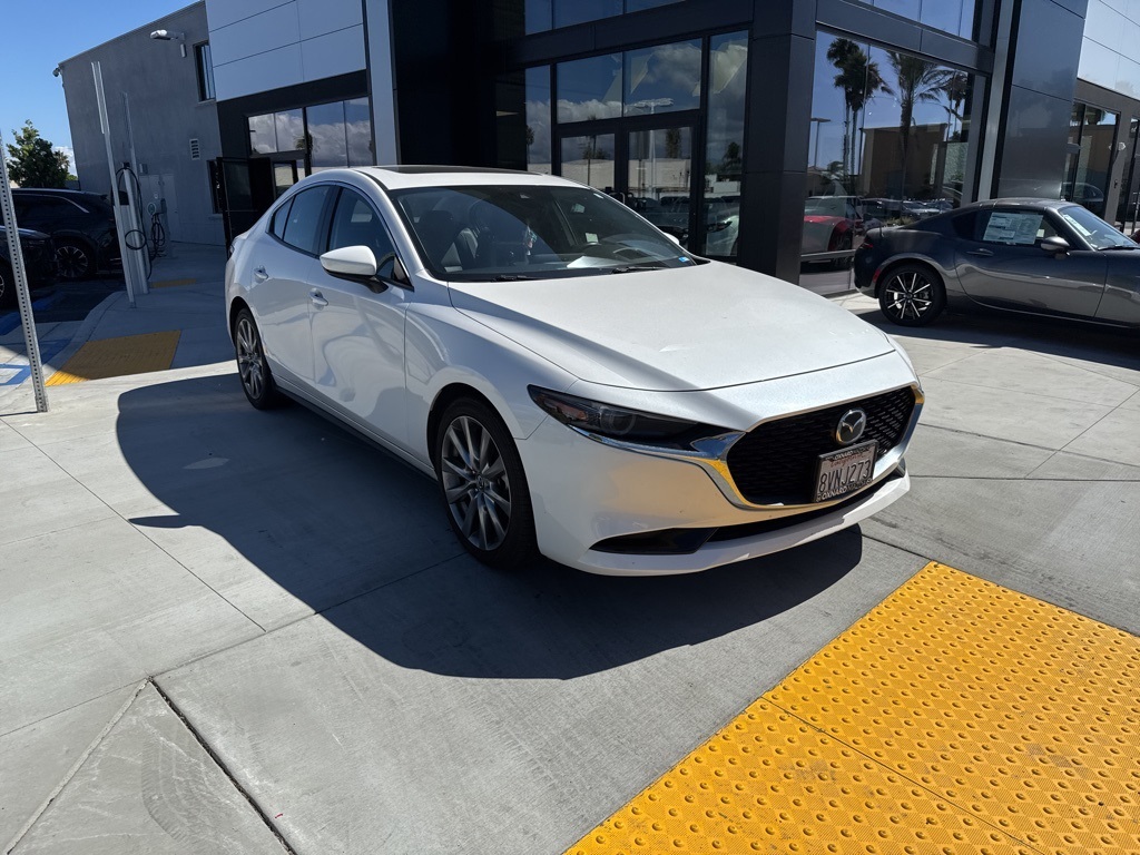 2021 Mazda Mazda3 Premium photo 30