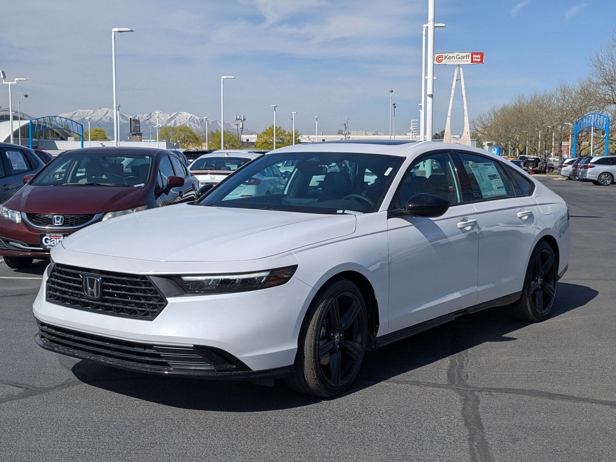 2025 Honda Accord Hybrid Sport-L photo 7