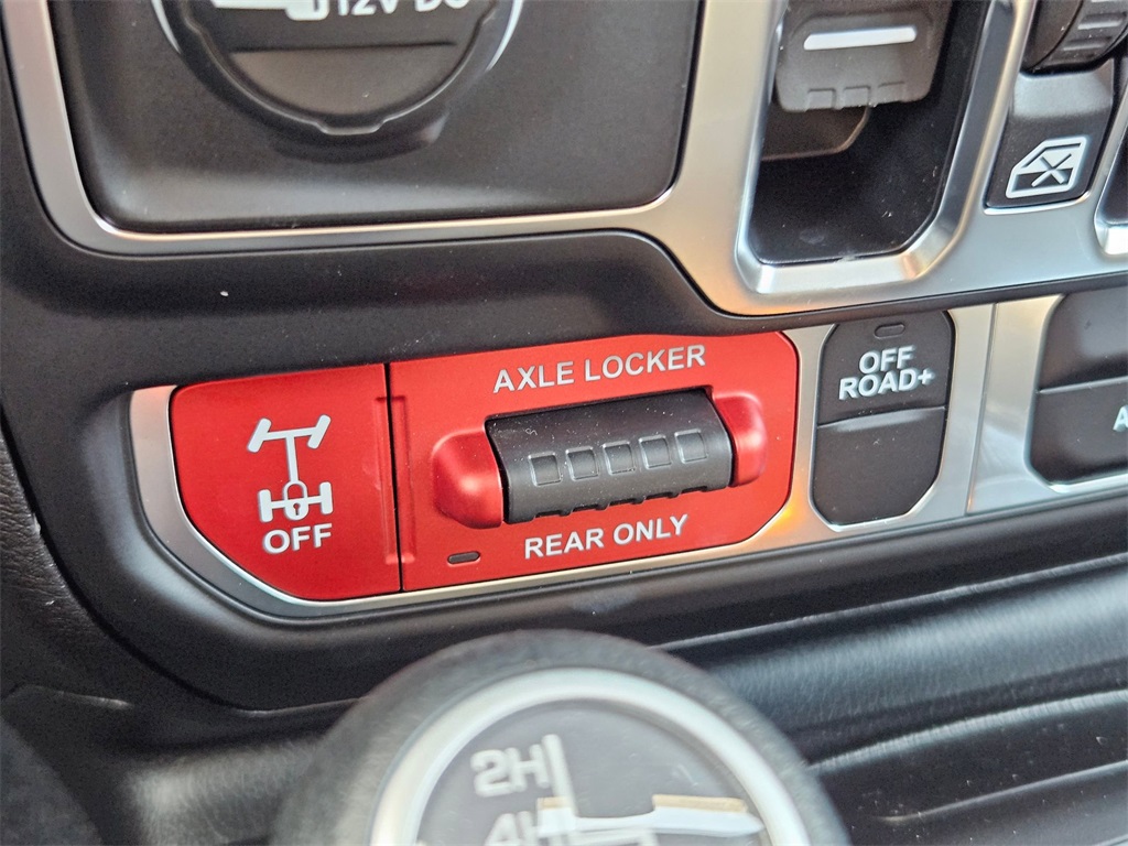 2025 Jeep Gladiator Mojave photo 21