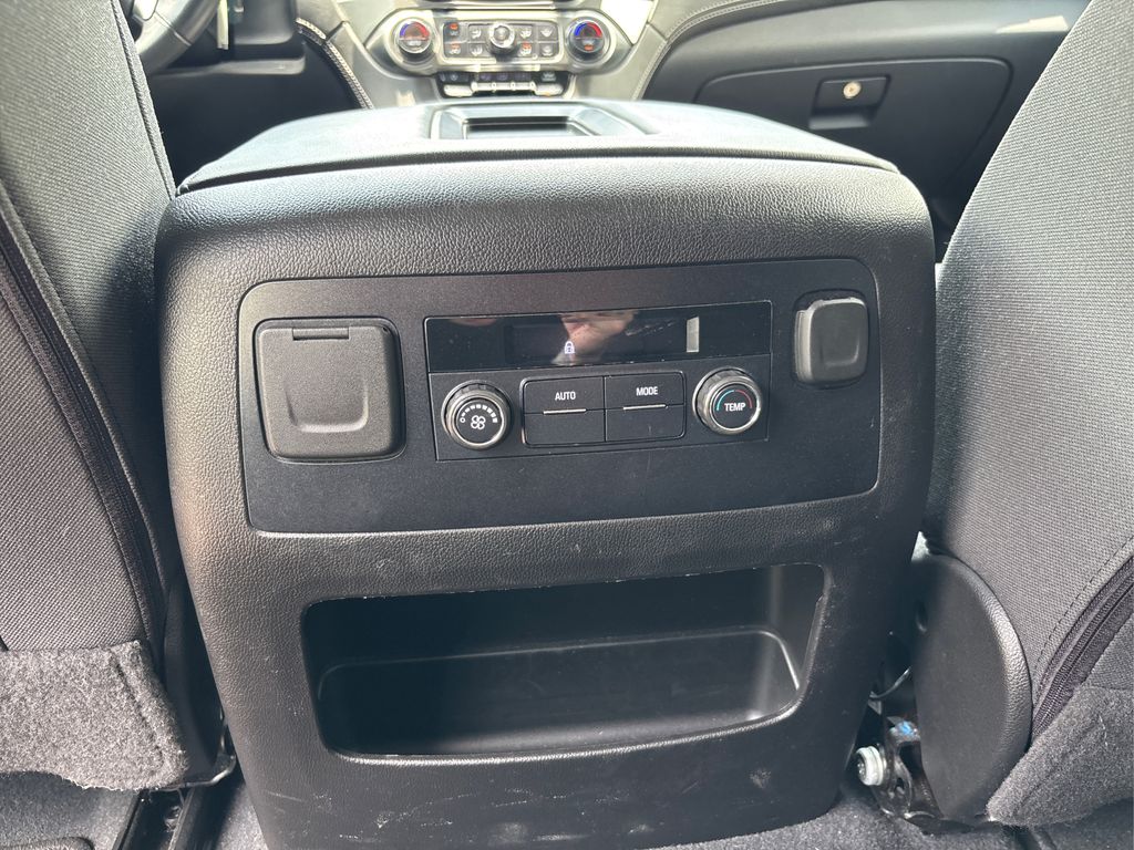 2020 Chevrolet Tahoe LS photo 28