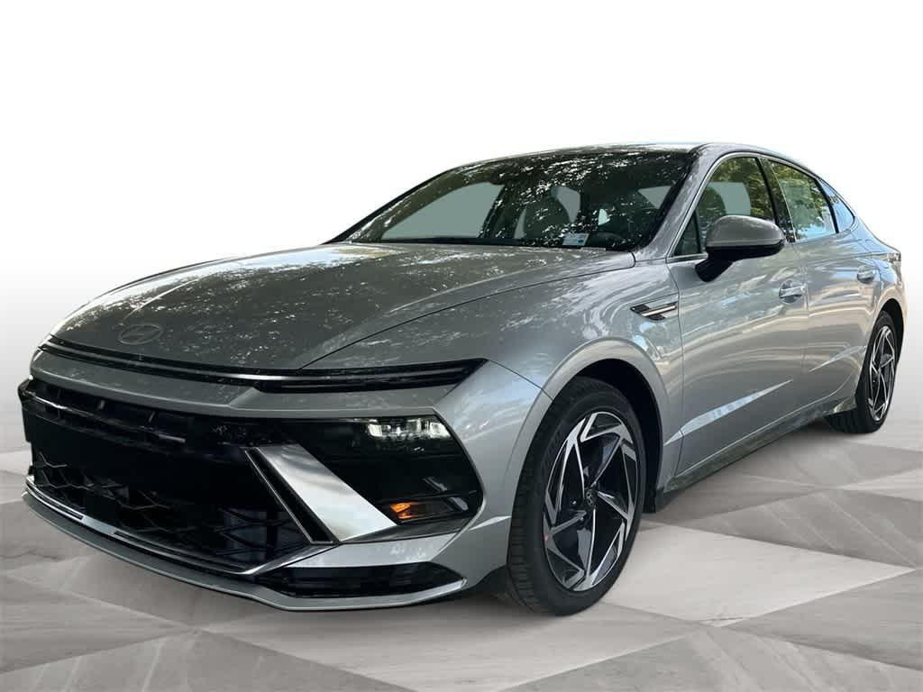 2026 Hyundai Sonata SEL's photo