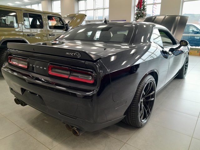2023 Dodge Challenger SRT8 Hellcat photo 4