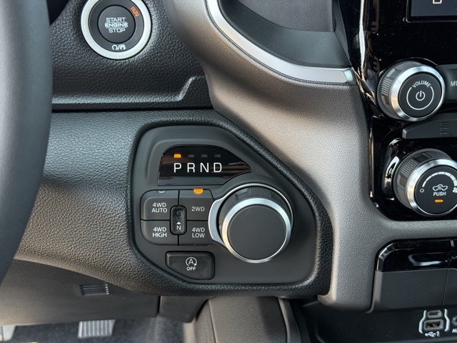 2026 Ram 1500 Big Horn Lone Star photo 19