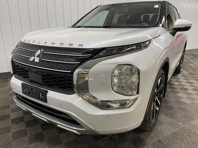 2022 Mitsubishi Outlander SEL photo 9