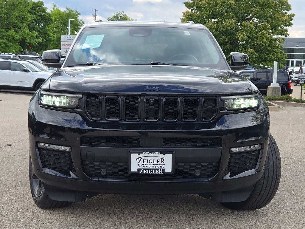2022 Jeep Grand Cherokee Limited photo 4