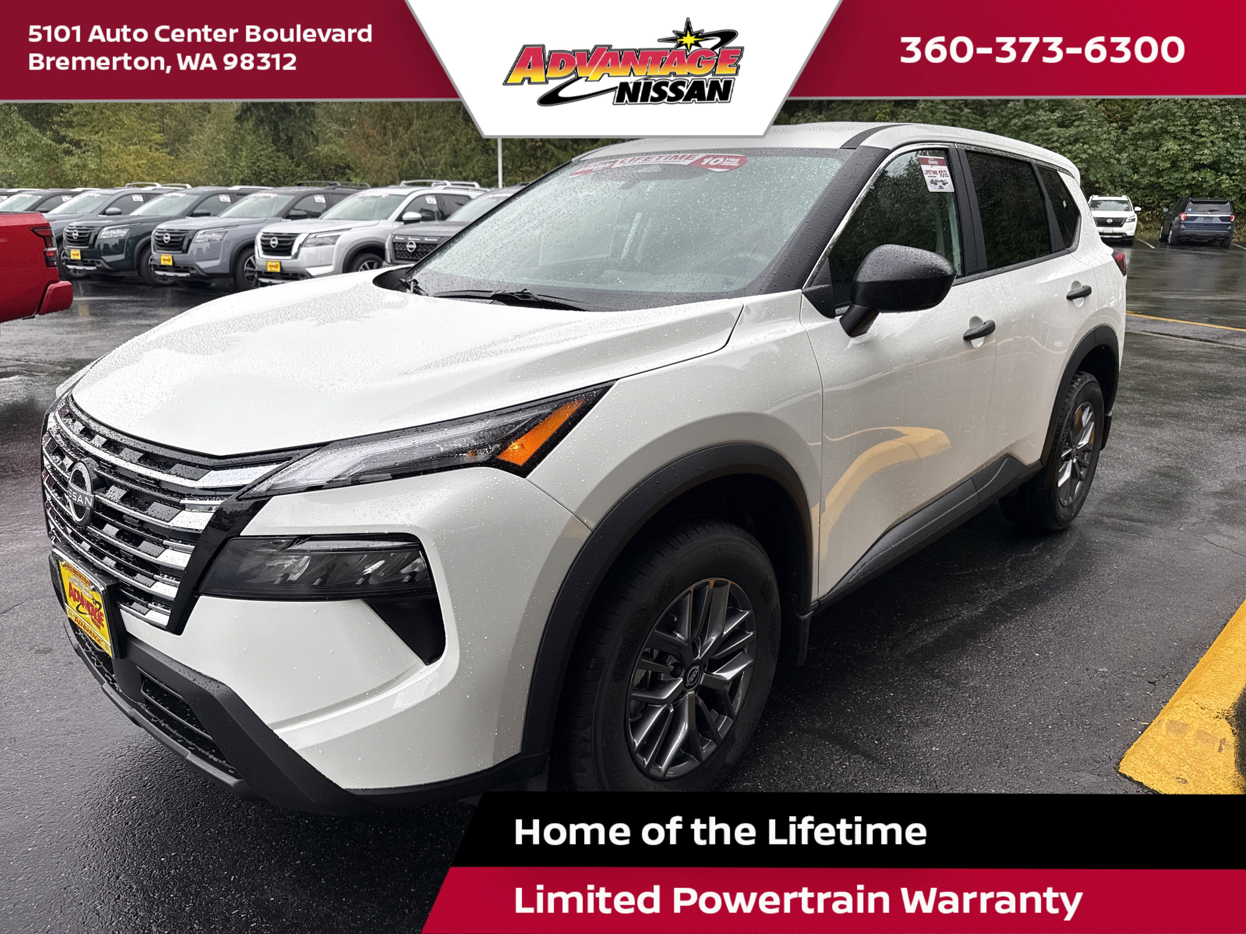 2026 Nissan Rogue S's photo