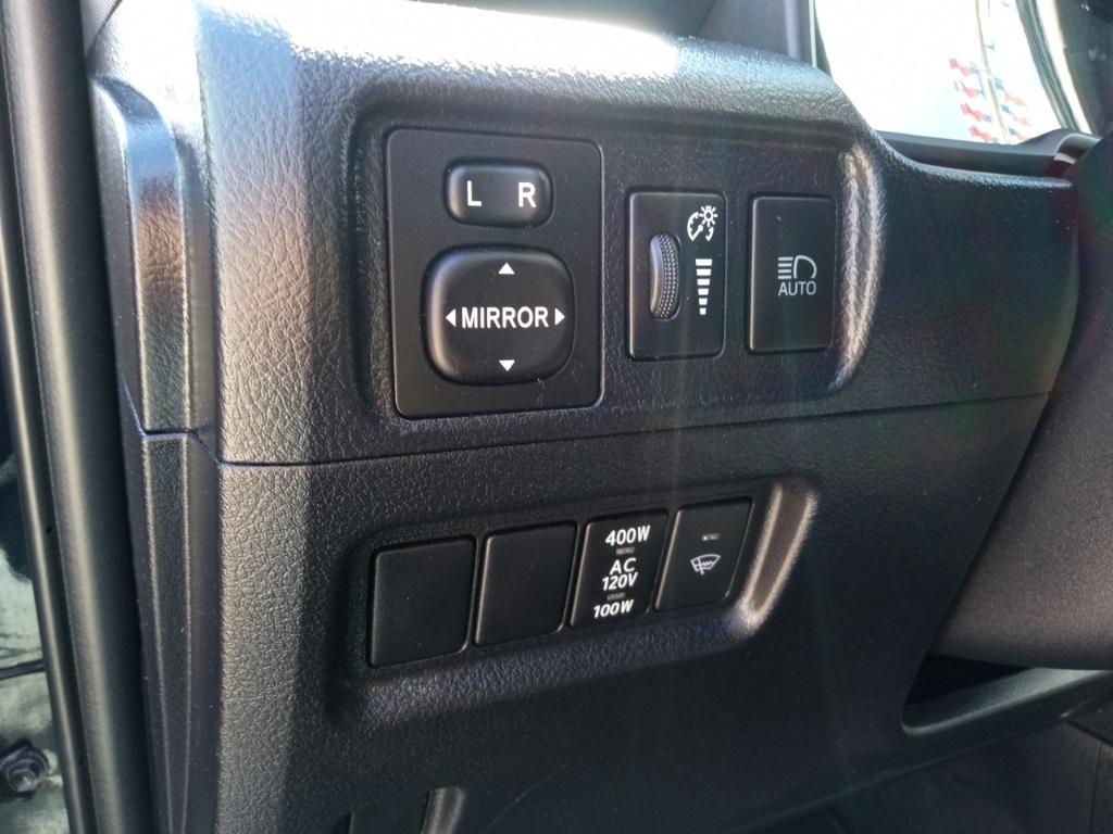 2023 Toyota 4Runner SR5 photo 25