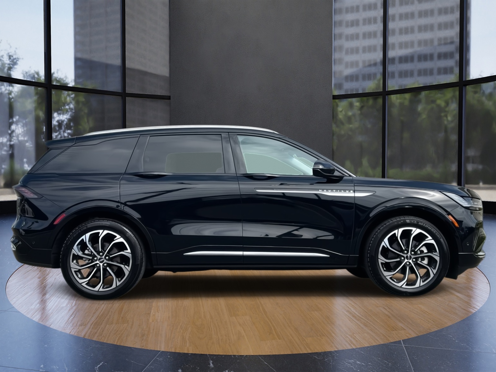 2024 Lincoln Nautilus Reserve photo 2