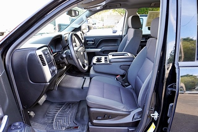 Used 2018 Black Chevrolet LT image 12