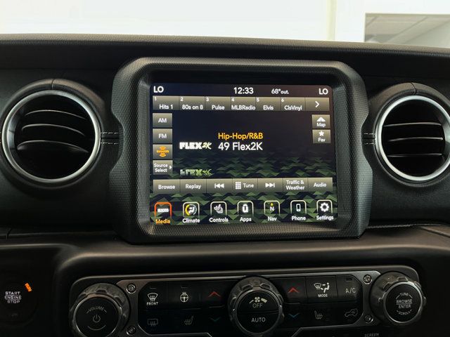 2022 Jeep Wrangler Unlimited Sahara 4xe photo 19