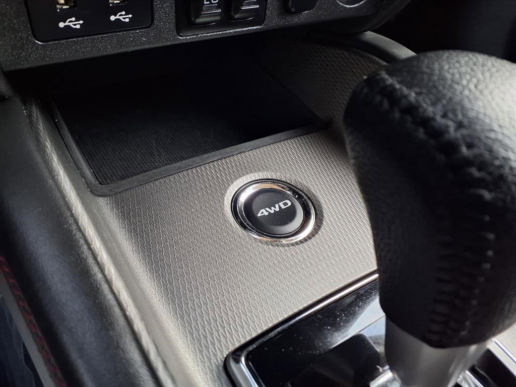2024 Mitsubishi Outlander Sport SE photo 16