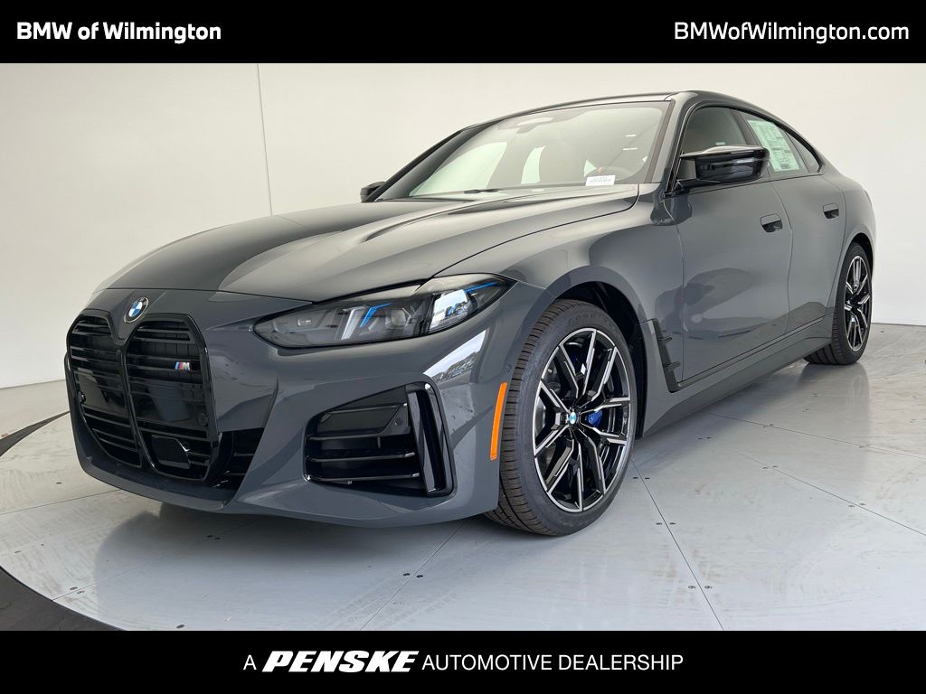 2026 BMW 4 Series M440i's photo