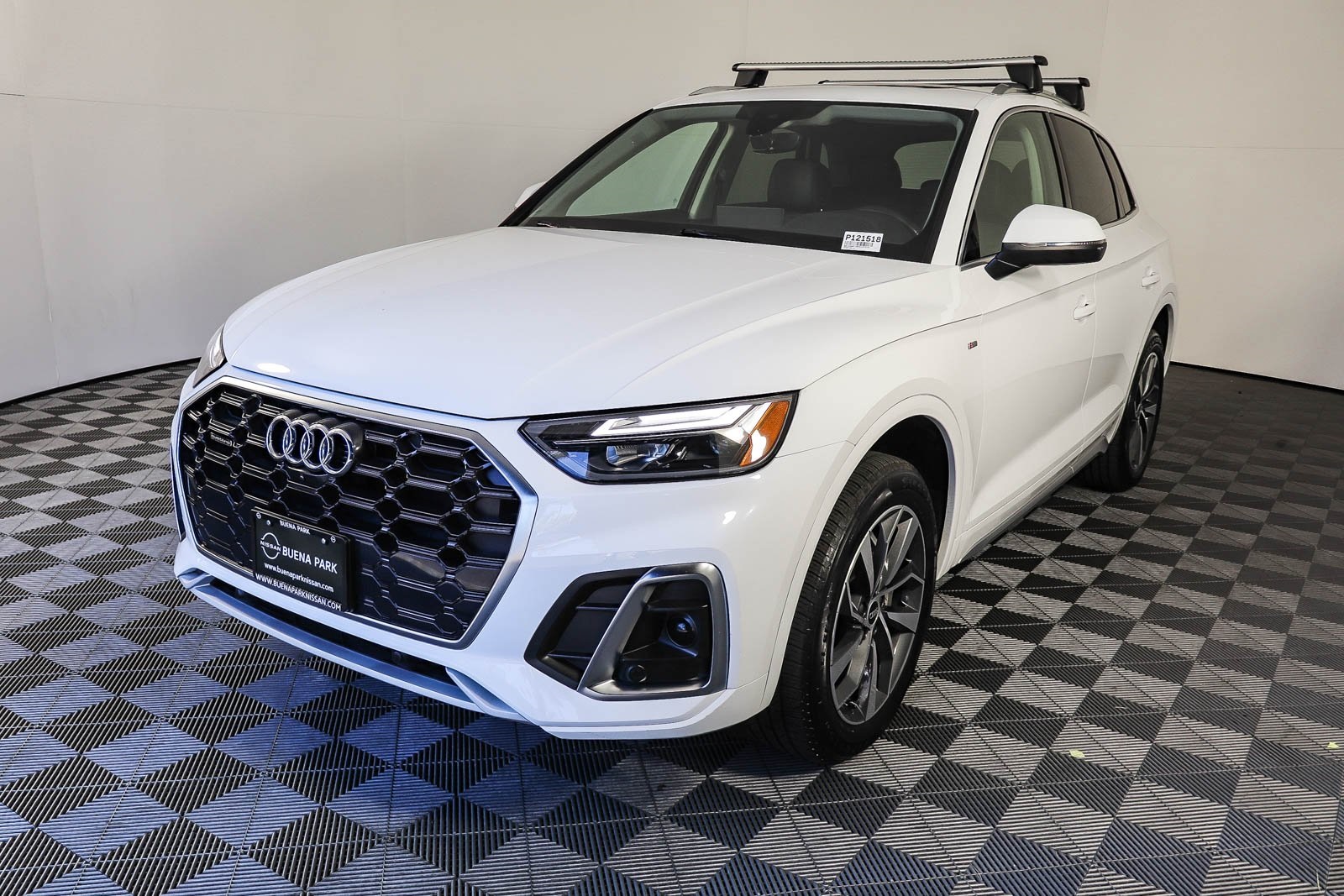 2023 Audi Q5 45 S line Premium photo 3