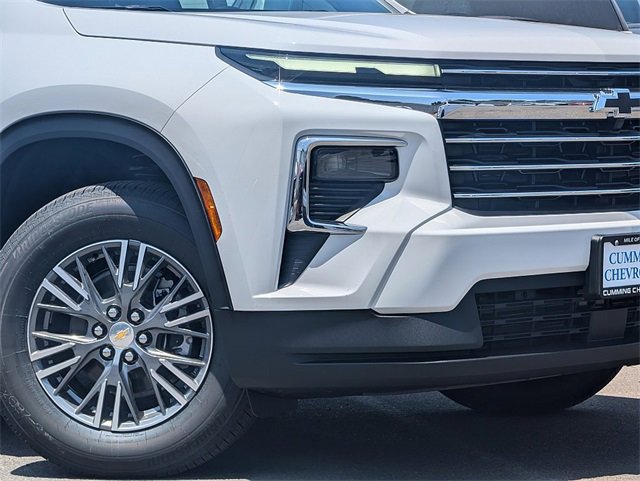 2025 Chevrolet Traverse photo 3