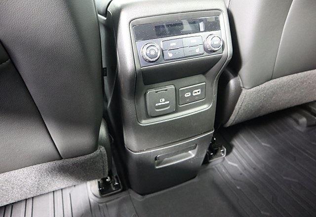 2021 Gmc Acadia AT4 photo 16