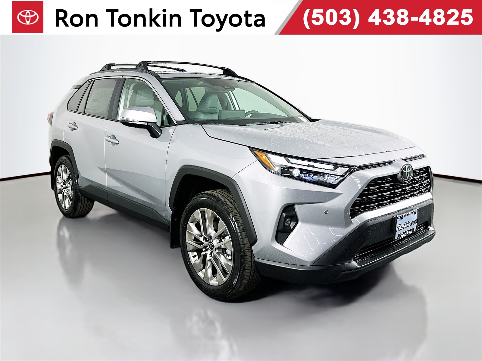 2025 Toyota RAV4 XLE Premium's photo