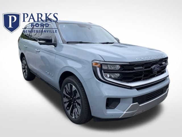 2025 Ford Expedition Platinum's photo