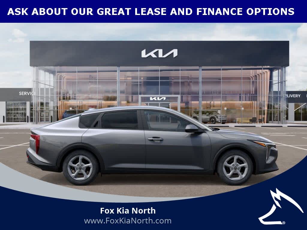 2025 Kia K4 LXS photo 12