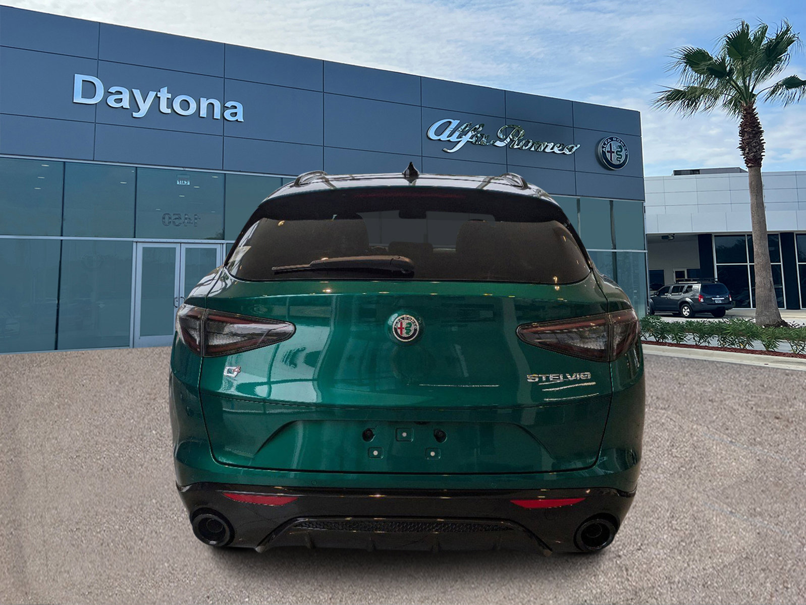 2025 Alfa Romeo Stelvio Sprint Base photo 4