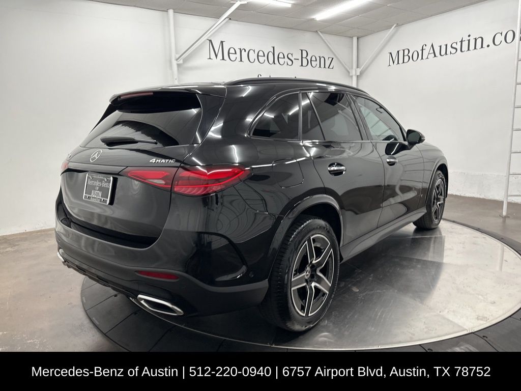 2024 Mercedes Benz GLC 4MATIC 300 photo 7