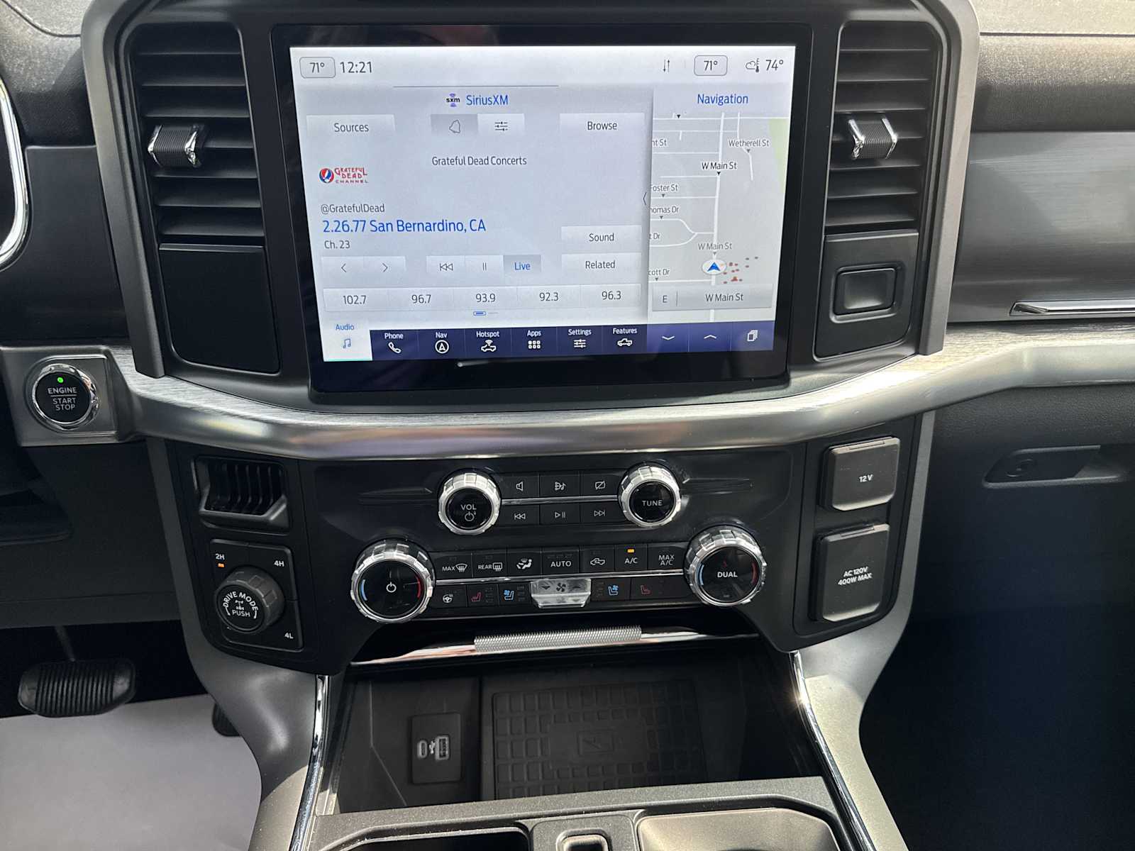 2022 Ford F-150 Lariat photo 35