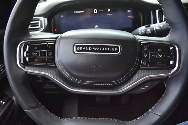 2024 Jeep Grand Wagoneer II photo 23
