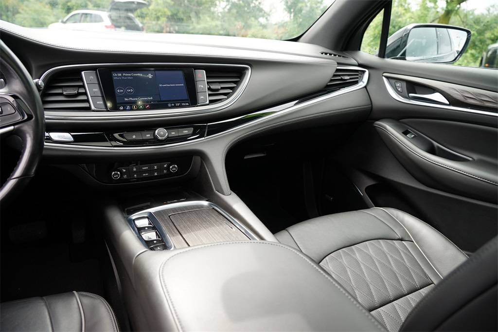 2022 Buick Enclave Avenir photo 21