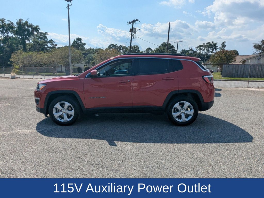 2020 Jeep Compass Latitude photo 6