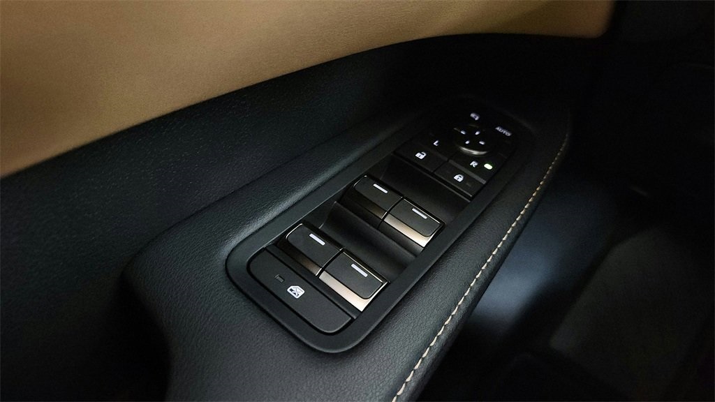 2025 Lexus RX 350 Premium photo 22