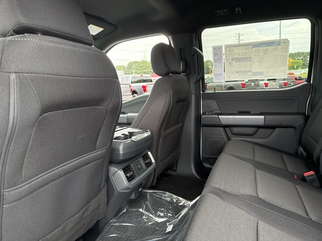 2025 Ford F-150 XLT photo 20