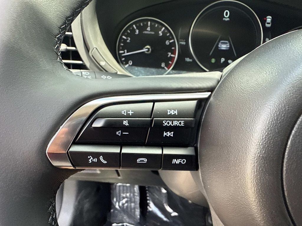 2025 Mazda Mazda3 2.5 Select Sport photo 34
