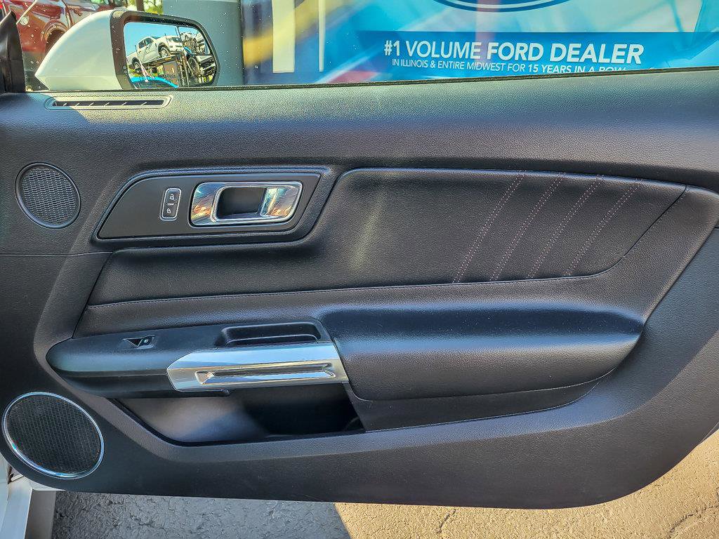 2015 FORD MUSTANG - Image 24