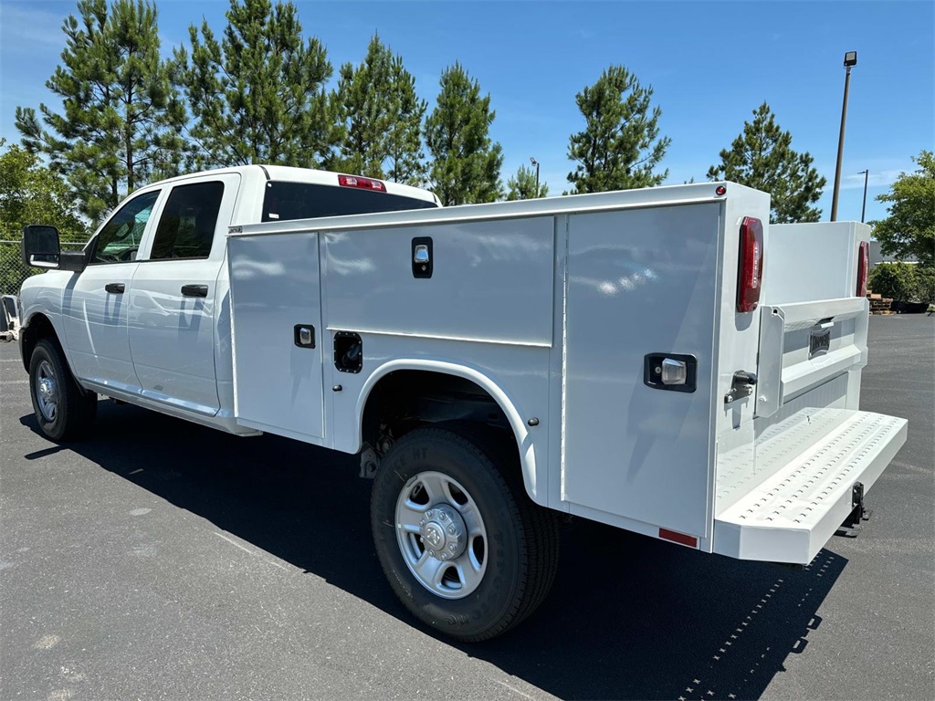 2024 Ram 2500 Tradesman photo 5