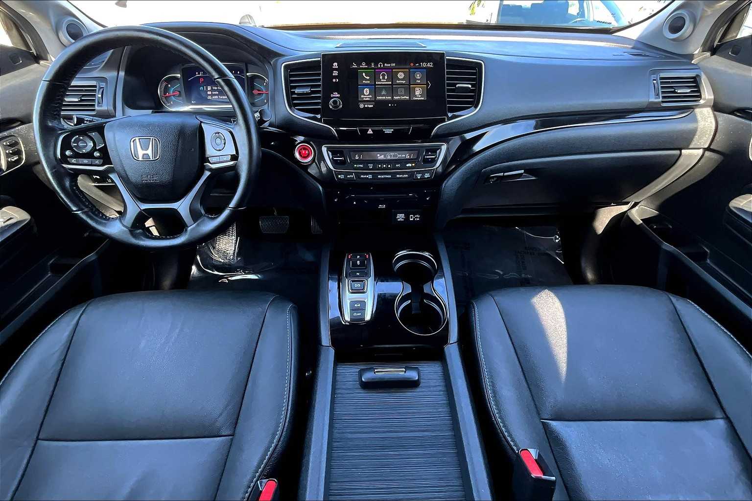2021 Honda Pilot Touring photo 13