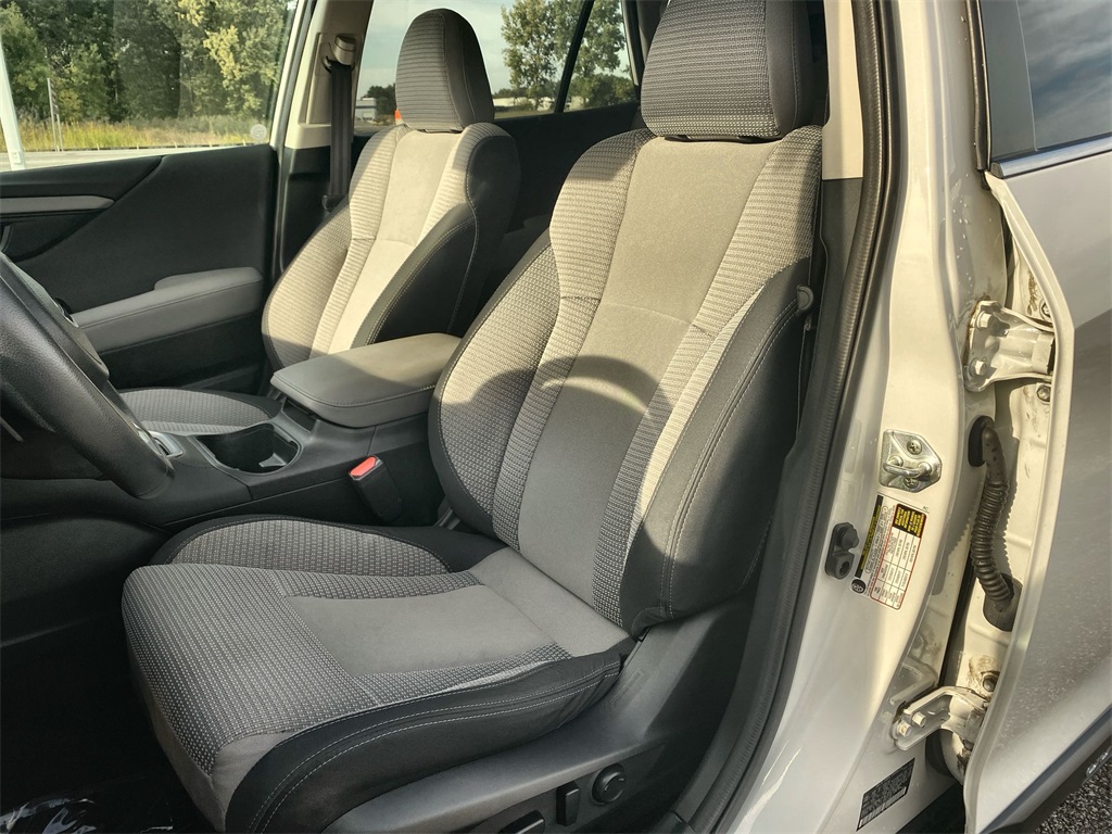 2023 Subaru Outback Premium photo 13