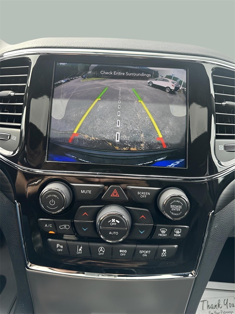 2021 Jeep Grand Cherokee Laredo X photo 20