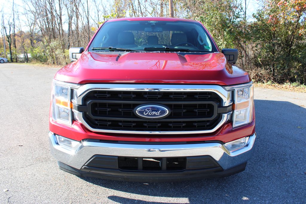 2021 Ford F-150 XLT photo 4