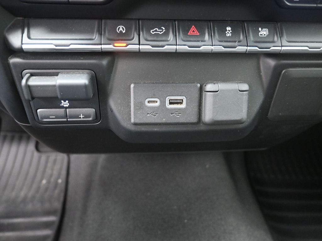 2020 Chevrolet Silverado 1500 LT photo 27