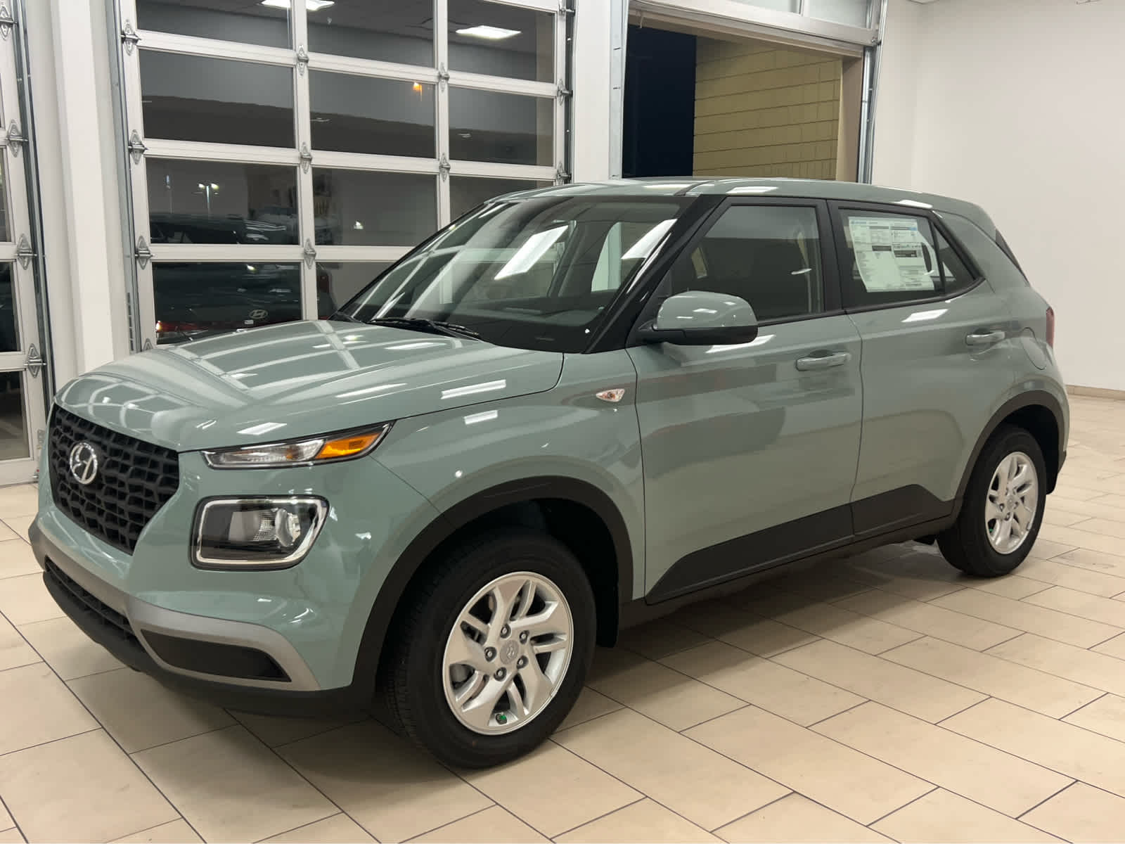 2026 Hyundai Venue SE