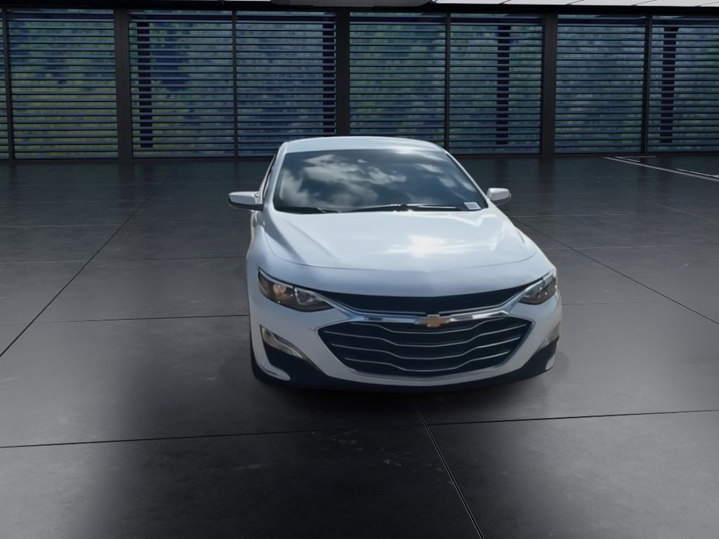 2023 Chevrolet Malibu 1LT photo 3