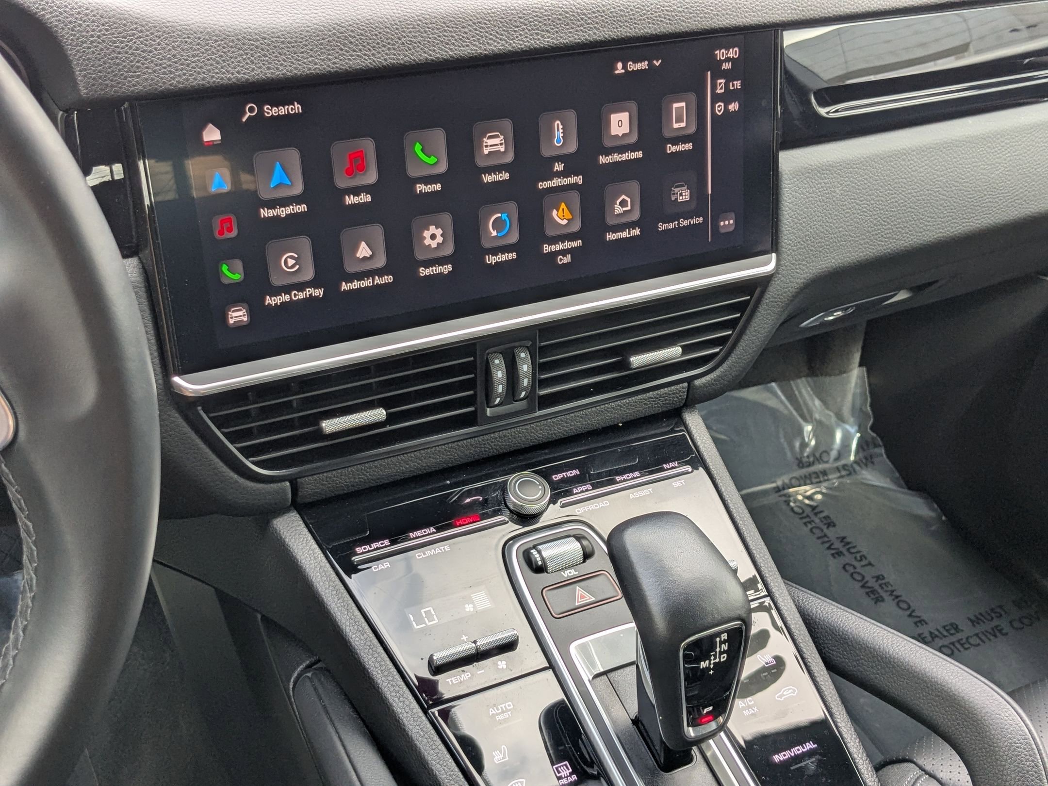 2023 Porsche Cayenne Platinum Edition photo 15