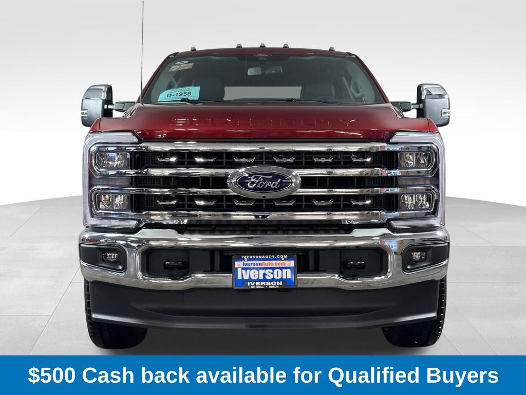 2025 Ford F-350 Lariat photo 2