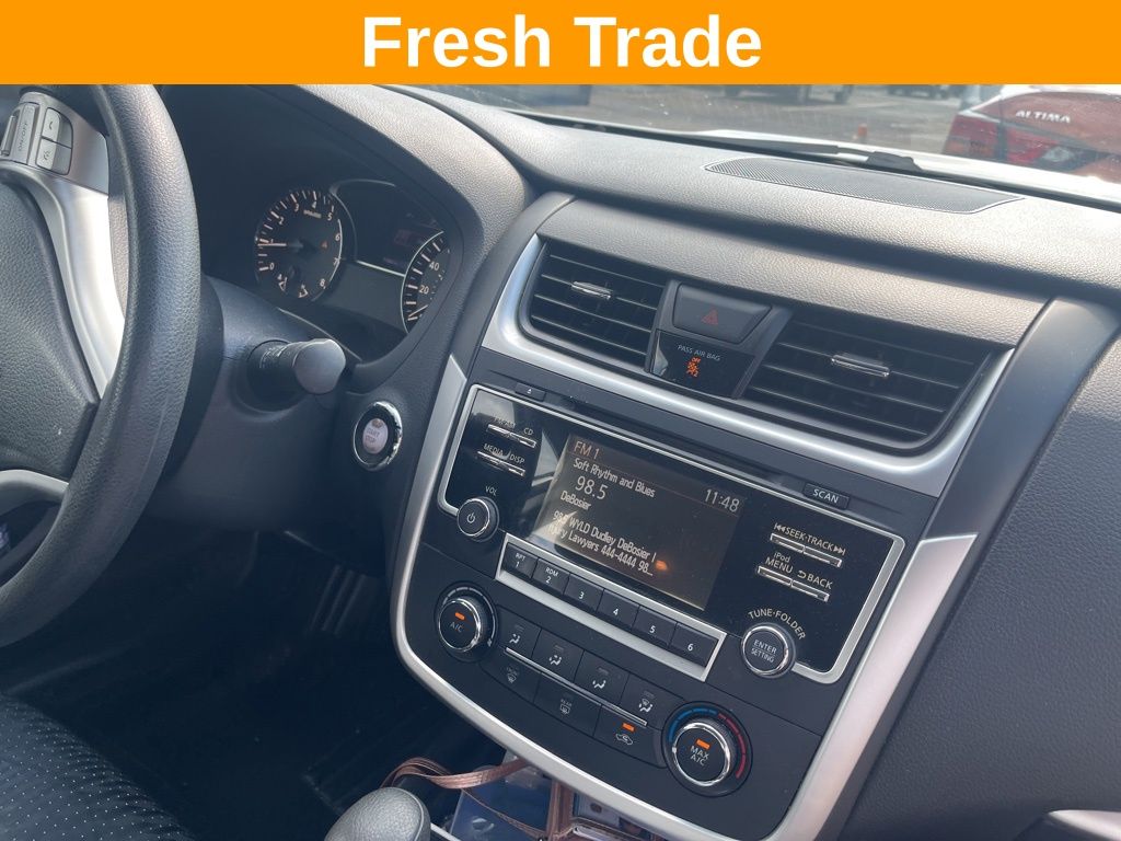 2017 Nissan Altima 2.5 S photo 3