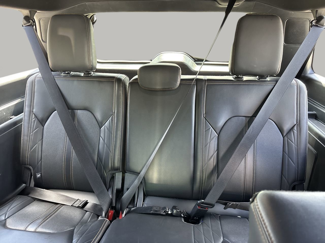 2022 Ford Expedition MAX Platinum photo 16