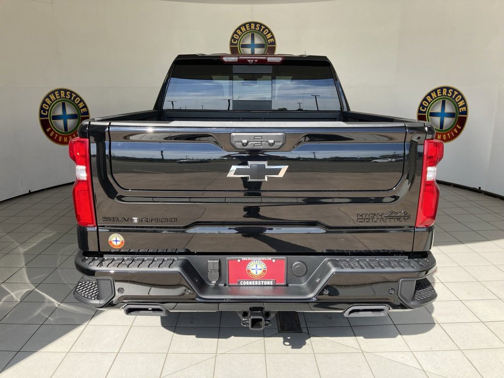 2026 Chevrolet Silverado 1500 High Country photo 7